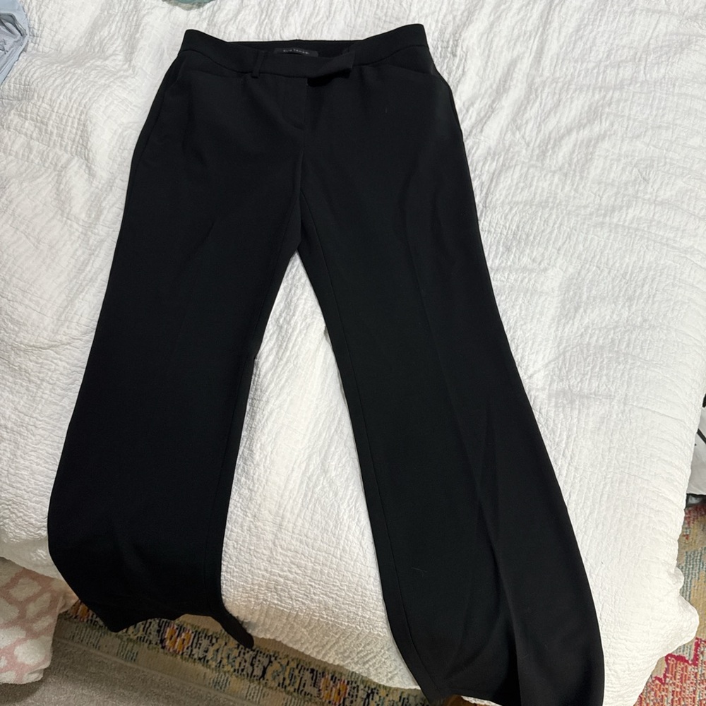 Elie Tahari Black Wide Leg Pants with Flowing Silhouette
